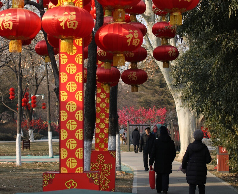 戴一個(gè)助聽(tīng)器能聽(tīng)清楚嗎？